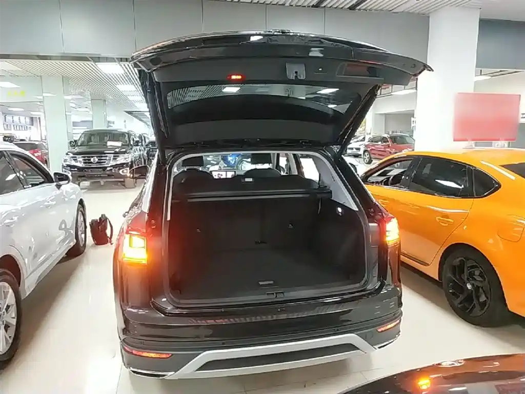 Volkswagen Tayron 2025 Shared Joy 300TSI фото 15
