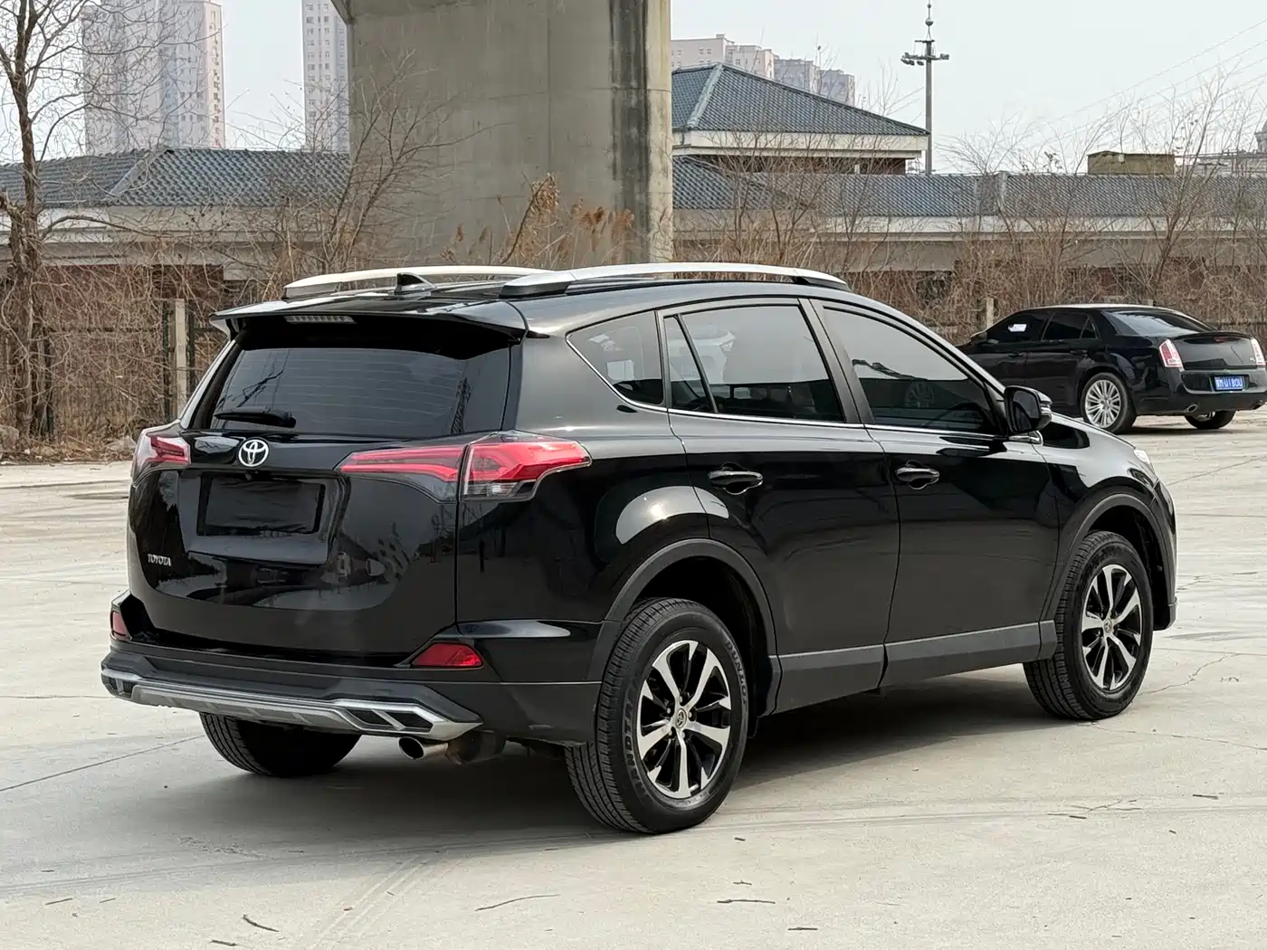 Toyota RAV4 Rongfang 2016 2.0L CVT 2WD Urban (China V) фото 6