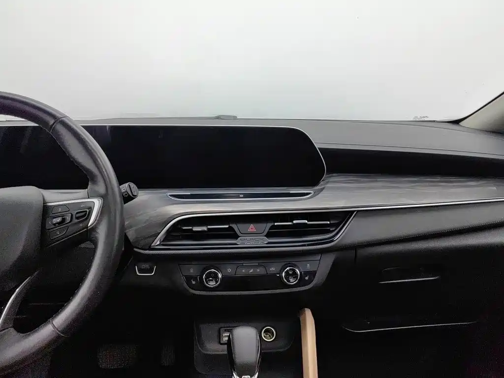 Photo 12 - Buick GL6