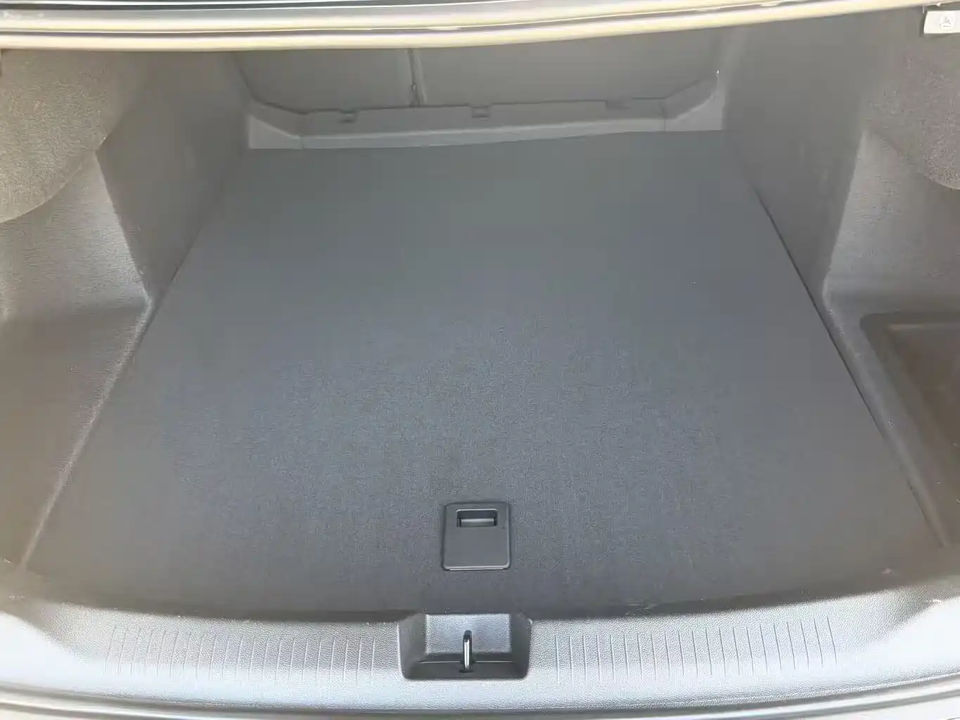 Buick LaCrosse 2025 Model 28T Platinum Edition фото 17