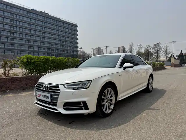 AUDI A4L
