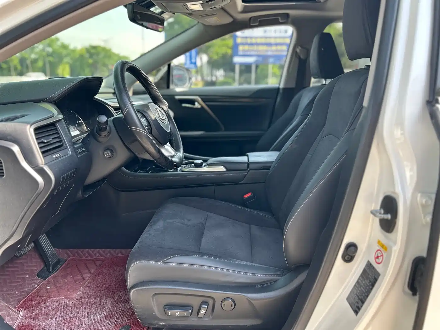 LEXUS RX