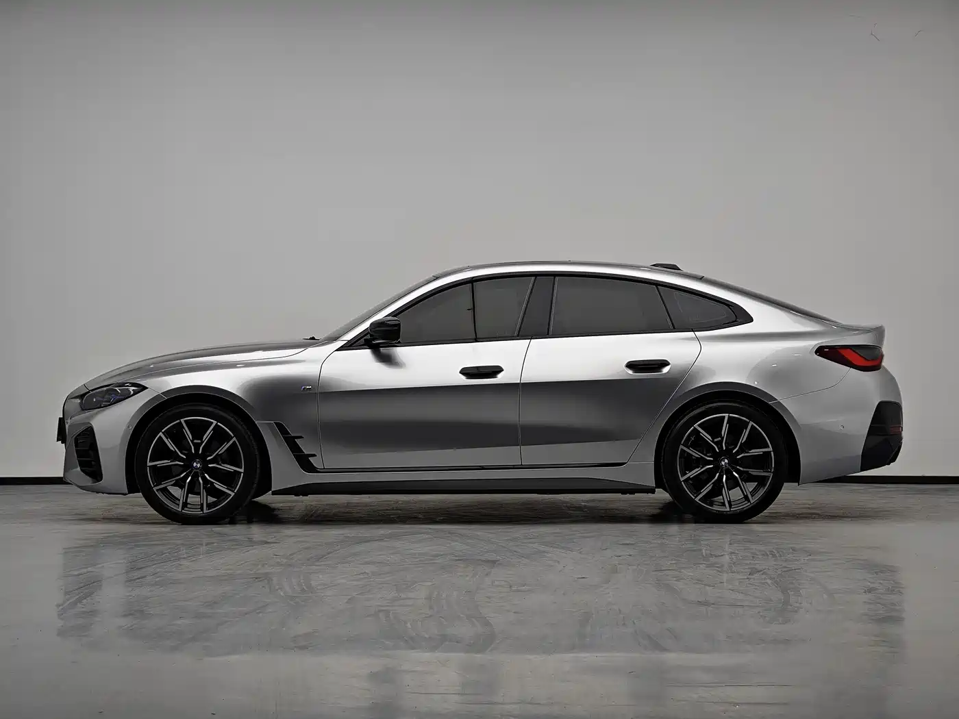 BMW 4 Series 2025 2023 425i Gran Coupe M Sport Shadowline Package