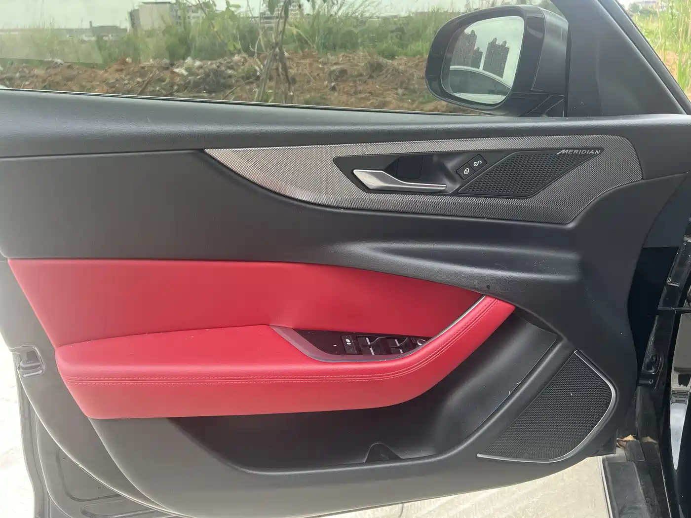 Jaguar XEL 2020 2.0T 200PS R-DYNAMIC S Progressive Sport Edition фото 15