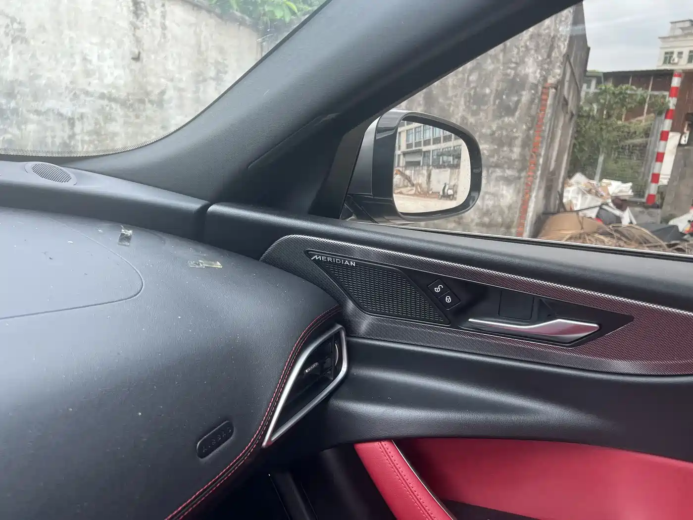 Jaguar XEL 2020 2.0T 200PS R-DYNAMIC S Progressive Sport Edition фото 11