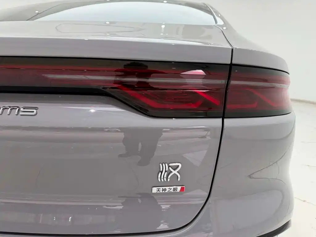 BYD Han 2025 2025 DM-i 125KM LiDAR Smart Driving