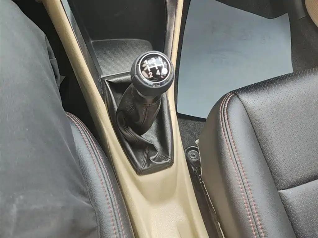 Toyota Vios 2014 1.3L Manual Value Edition фото 14