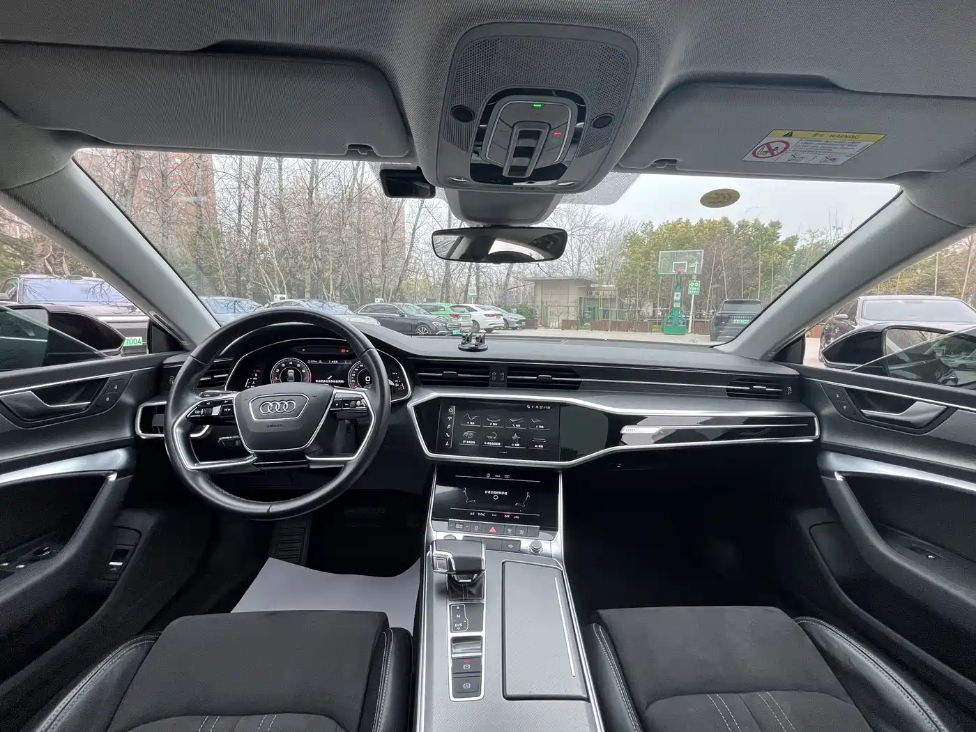 Audi A7L 2024 45TFSI S-line Dream Edition Crystal Package фото 14
