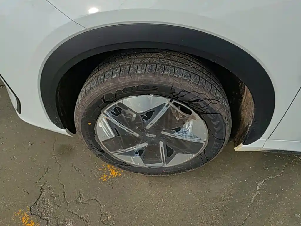Geely Galaxy Galaxy E5 2026 2026 530km Voyager Edition