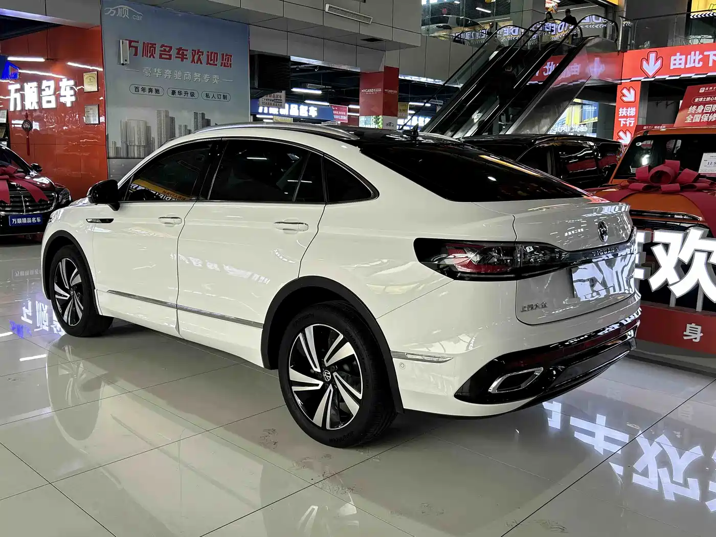 Volkswagen Tiguan X 2022 330TSI 2WD Flagship Edition фото 16