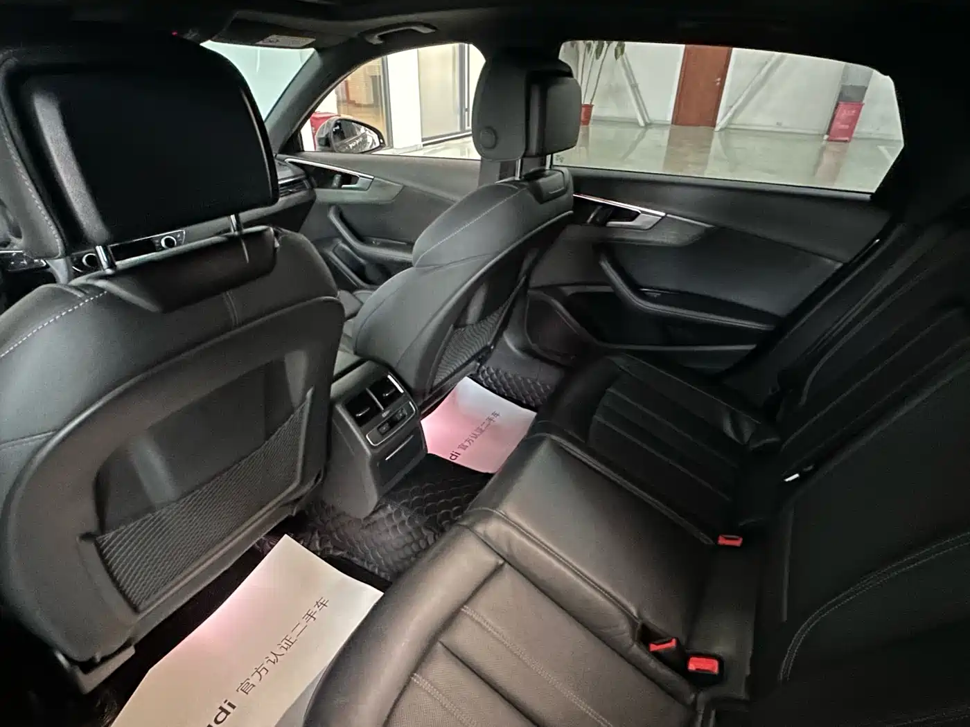 Audi A4L 2022 40 TFSI Luxury Dynamic фото 7