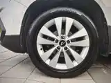 Photo 17 - Jetta VS7