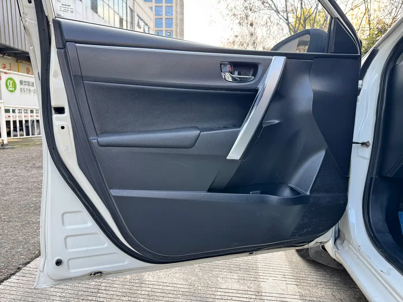 Toyota Levin 2017 Facelift Hybrid 1.8H GS E-CVT Elite Sunroof Edition China V фото 7