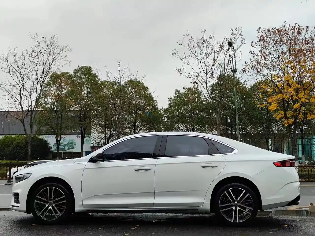 Geely Preface 2021 2021 2.0TD Luxury
