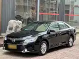 Фото 5 - Toyota Camry