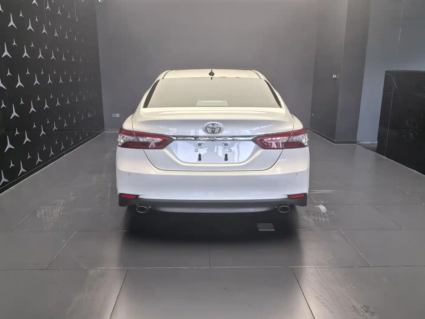 Toyota Camry 2021 2.0G Luxury Edition фото 14