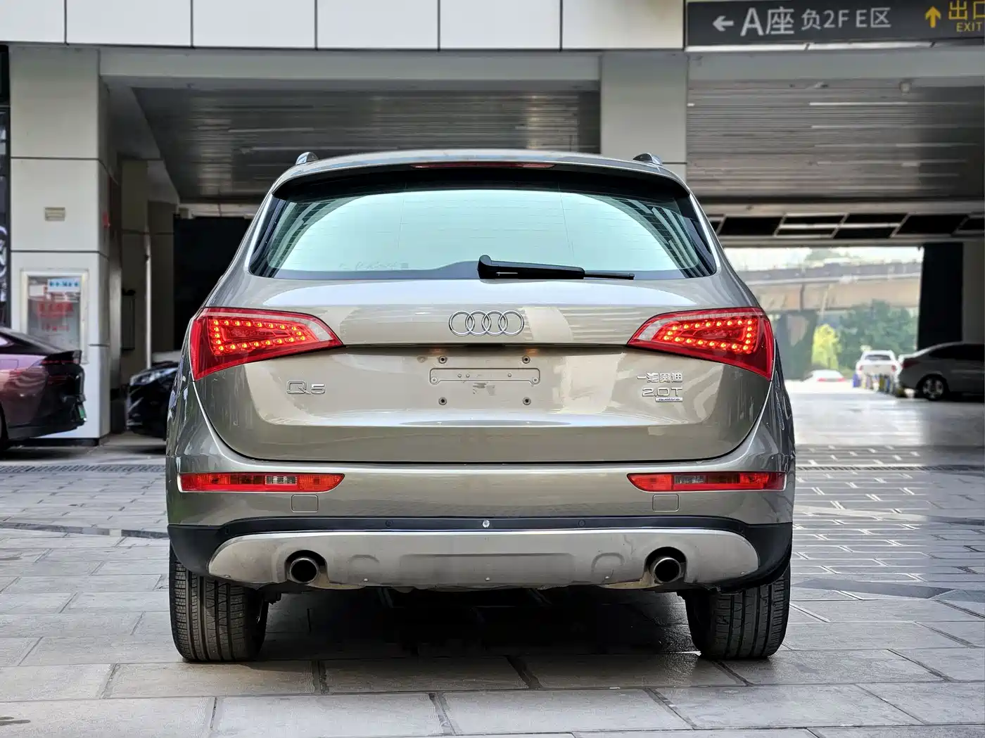 Audi Q5 2012 2.0TFSI Technology фото 4