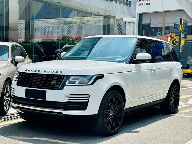 Land Rover Range Rover 2021 3.0 L6 Heritage Edition