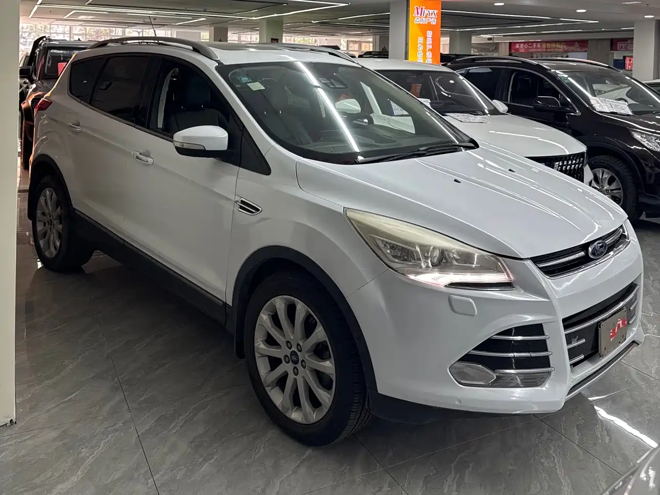 Фото 3 - Ford Kuga