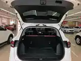Фото 19 - Geely Coolray