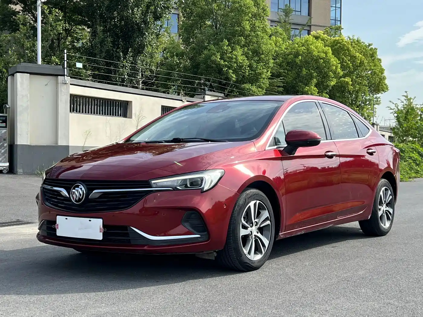 Фото 1 - Buick Verano