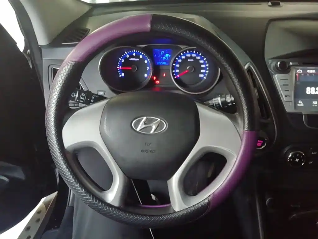 Hyundai Beijing Hyundai ix35 2015 2.0L Automatic 2WD Comfort China V фото 11