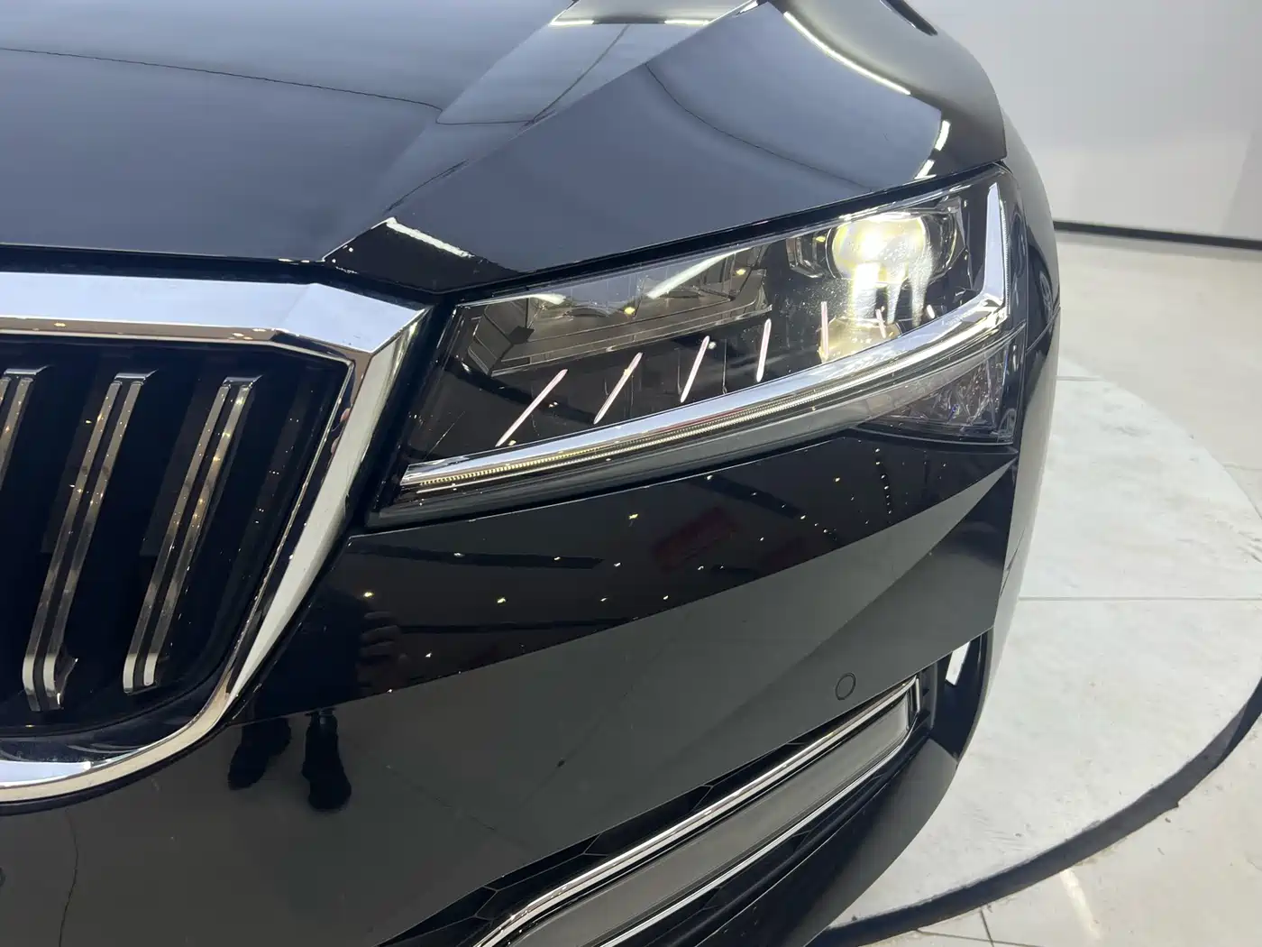 Škoda Superb 2024 2024 TSI280 DSG Premium Edition