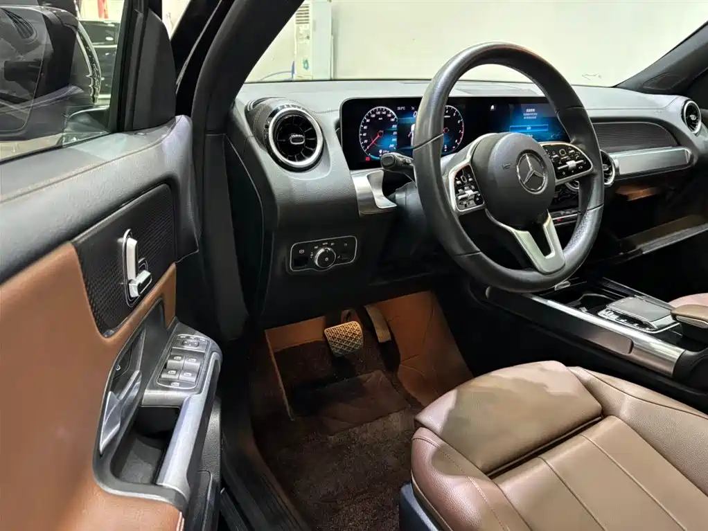 Mercedes-Benz GLB 2020 GLB 200 Dynamic фото 14