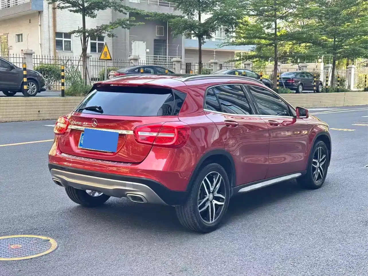 Mercedes-Benz GLA 2015 2015 GLA 200 Fashion