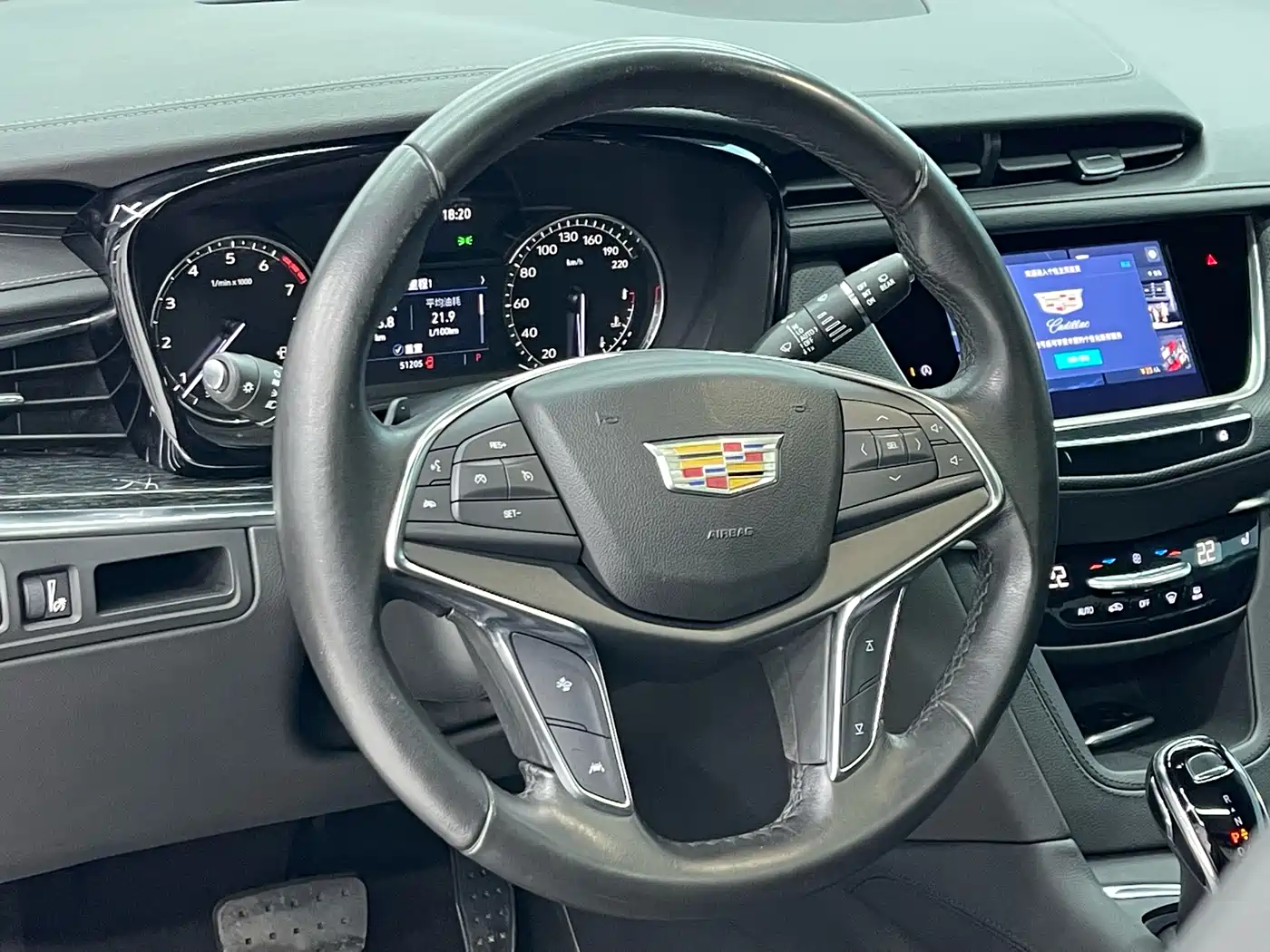 CADILLAC XT5
