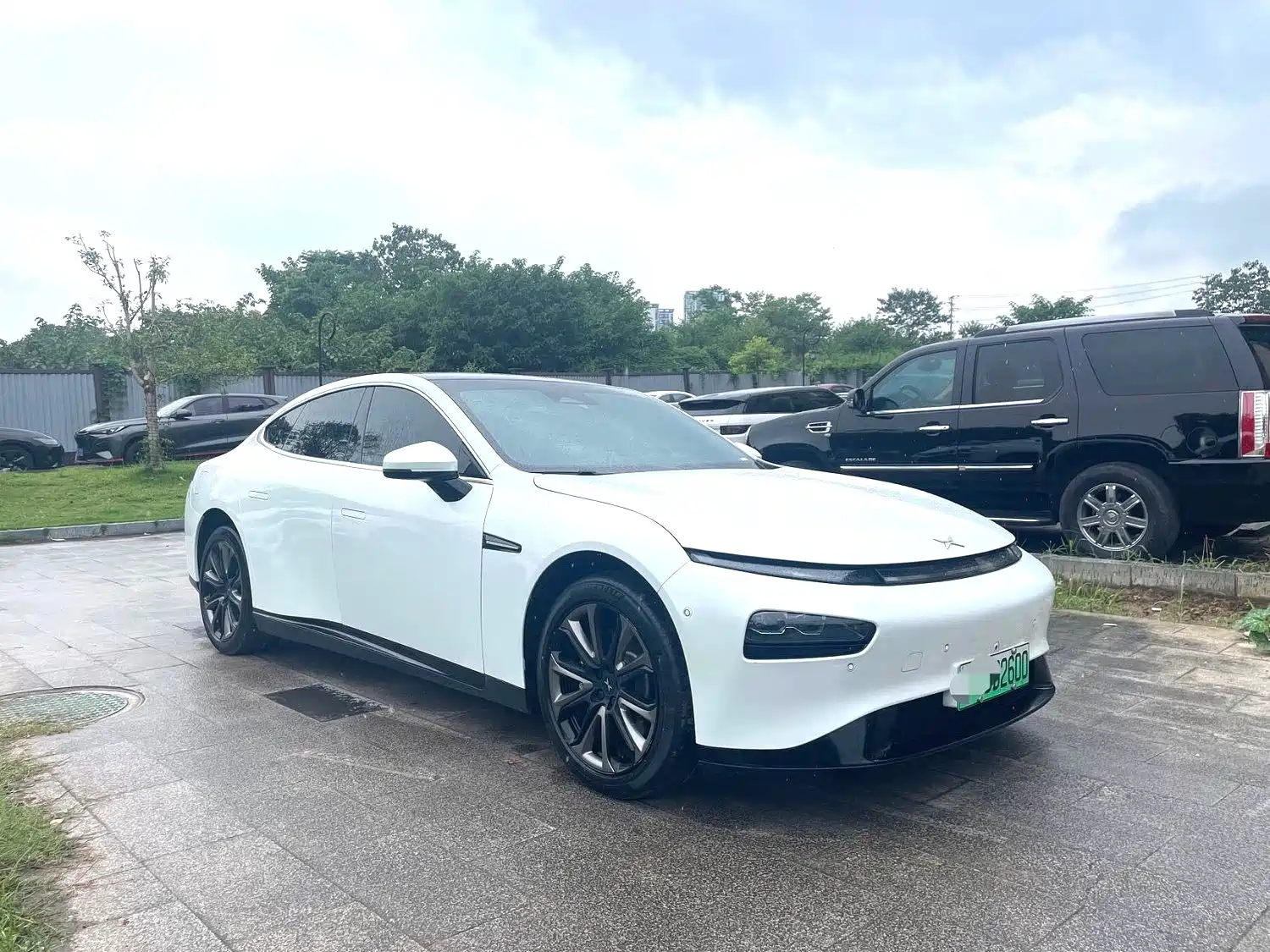 Фото 3 - XPeng P7
