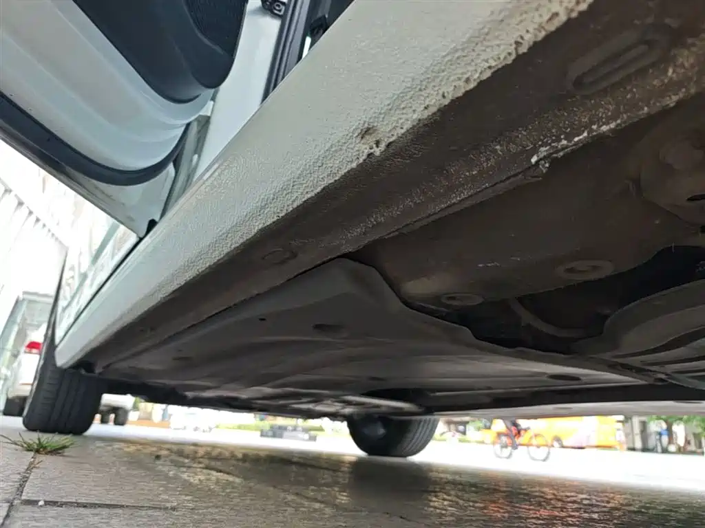 Volkswagen Sagitar 2023 Model Year 200TSI DSG Surpass Edition фото 21