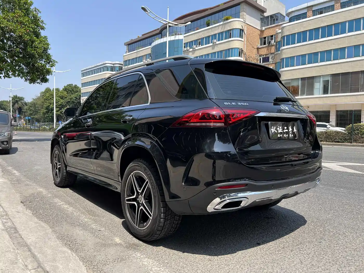 Mercedes-Benz GLE 2020 GLE 350 4MATIC Fashion фото 4