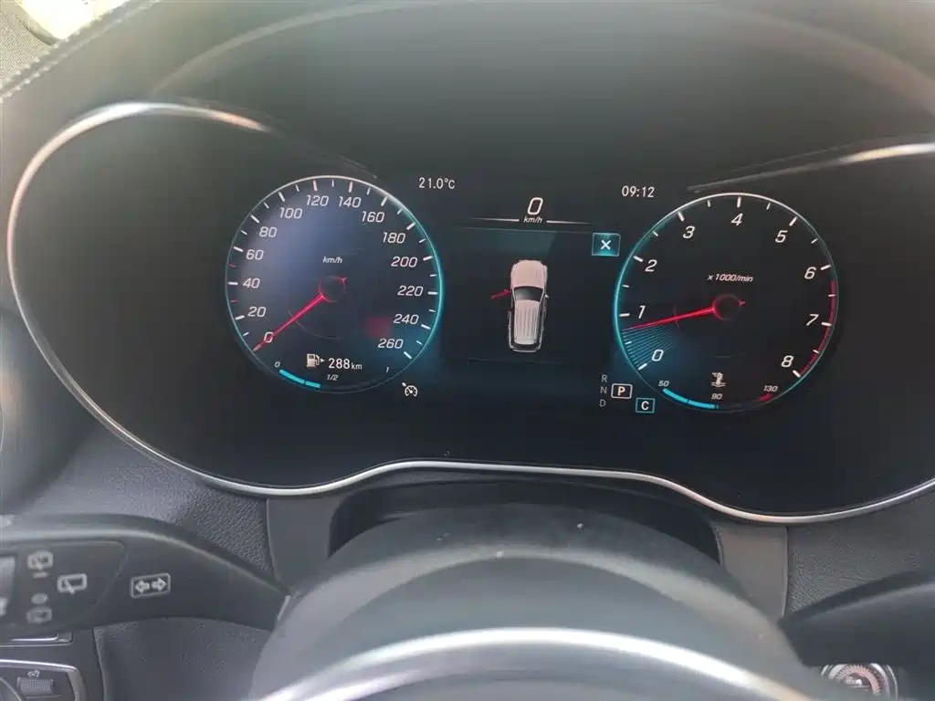Mercedes-Benz GLC 2020 Facelift GLC 260 L 4MATIC Dynamic фото 4