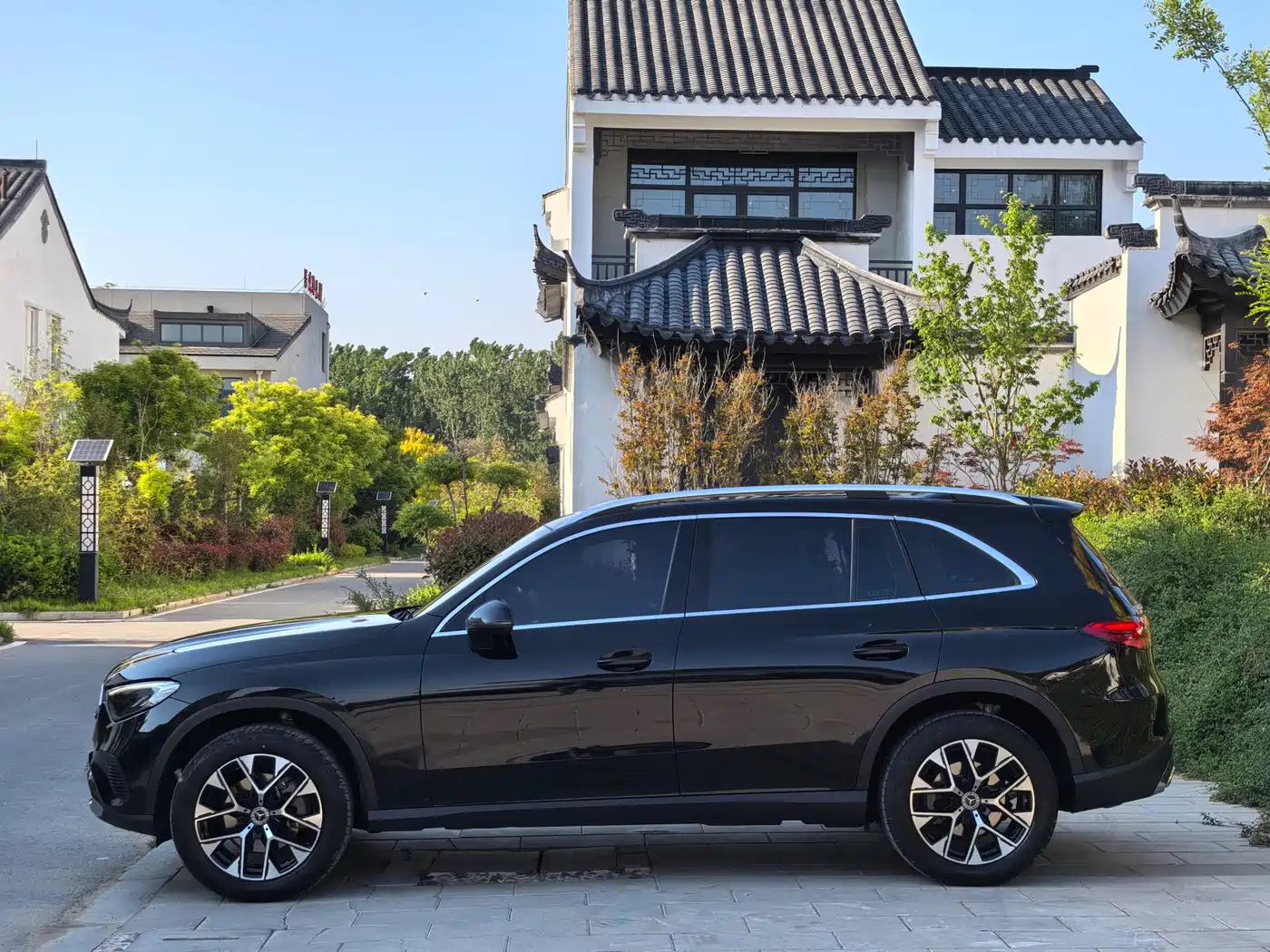 Mercedes-Benz GLC 2023 Facelift GLC 260 L 4MATIC Sport 5-Seater фото 4