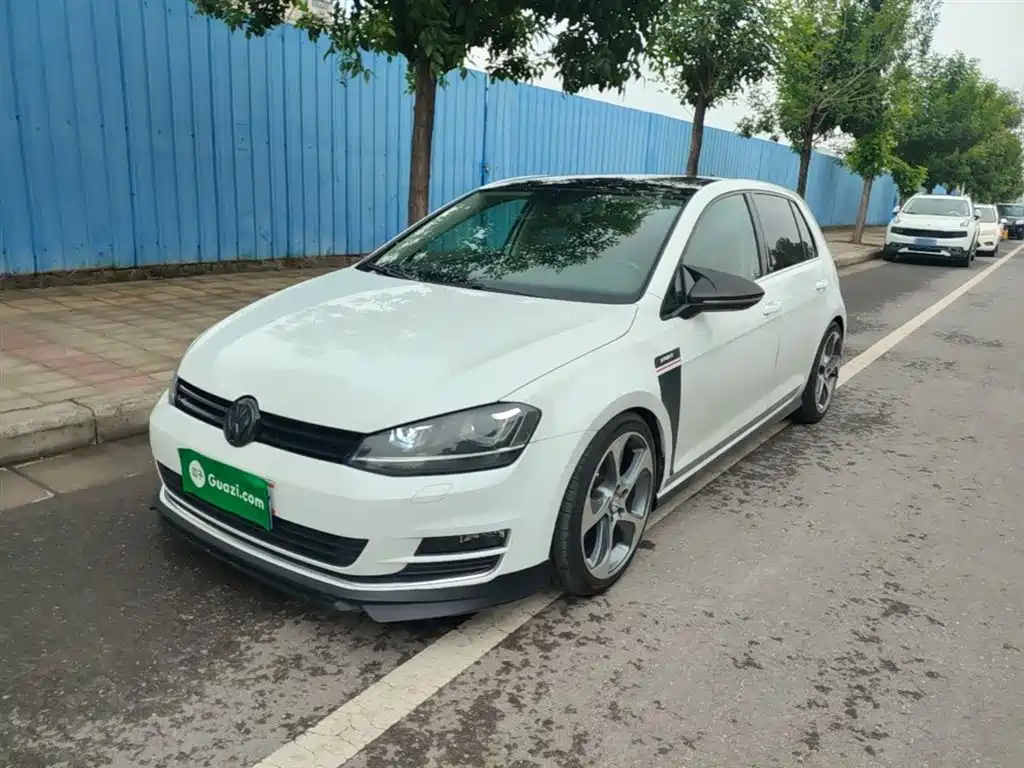 Volkswagen Golf 2016 1.4TSI 25th Anniversary Edition фото 2