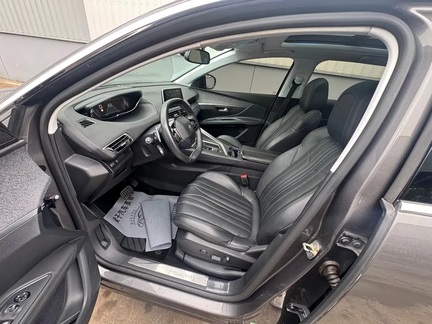Peugeot 4008 2017 380THP Luxury Edition фото 16