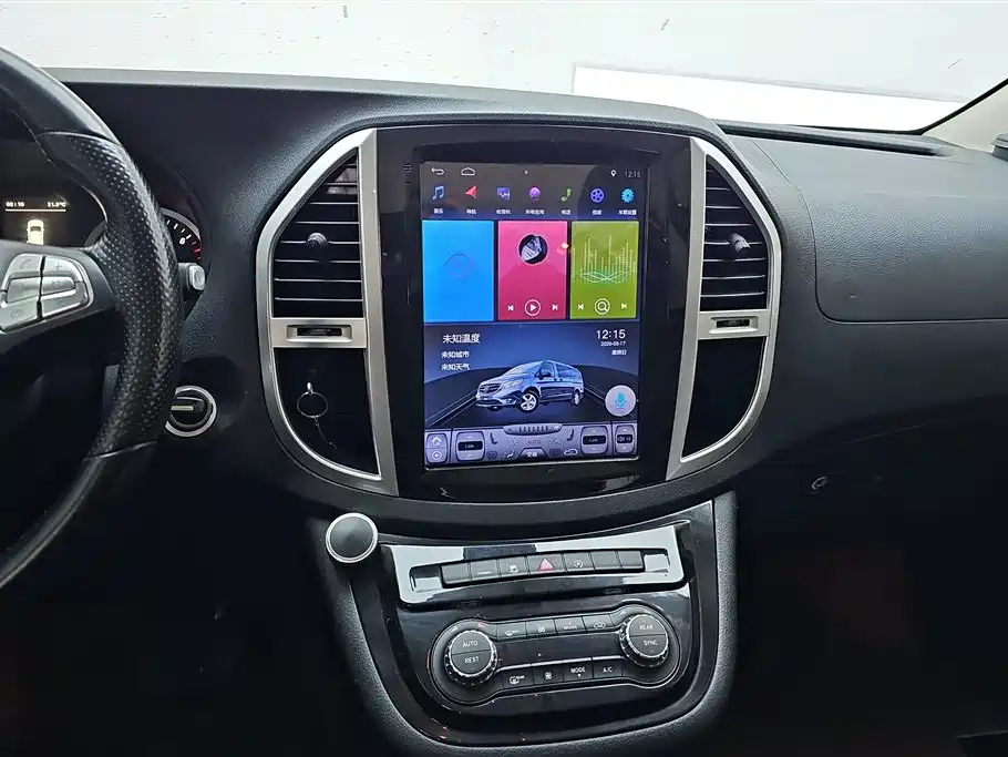 Mercedes-Benz Vito 2020 2.0T Elite Edition (7-seater) фото 13
