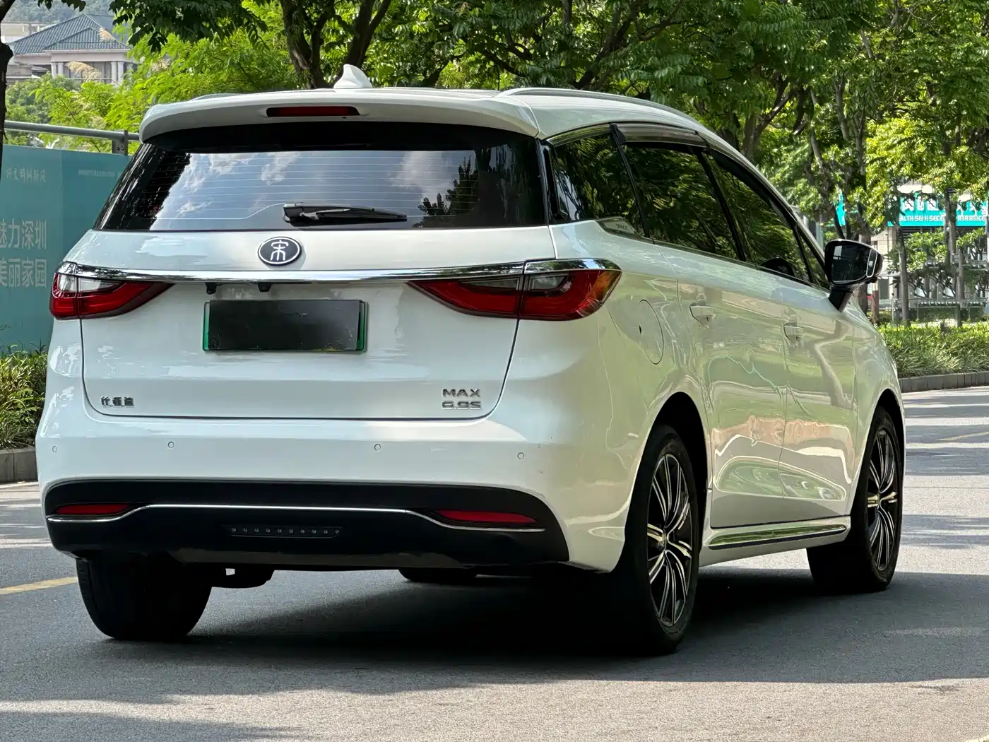 BYD Song MAX New Energy 2020 2019 DM 1.5T Smart Connection Enjoyment 6-seater China VI