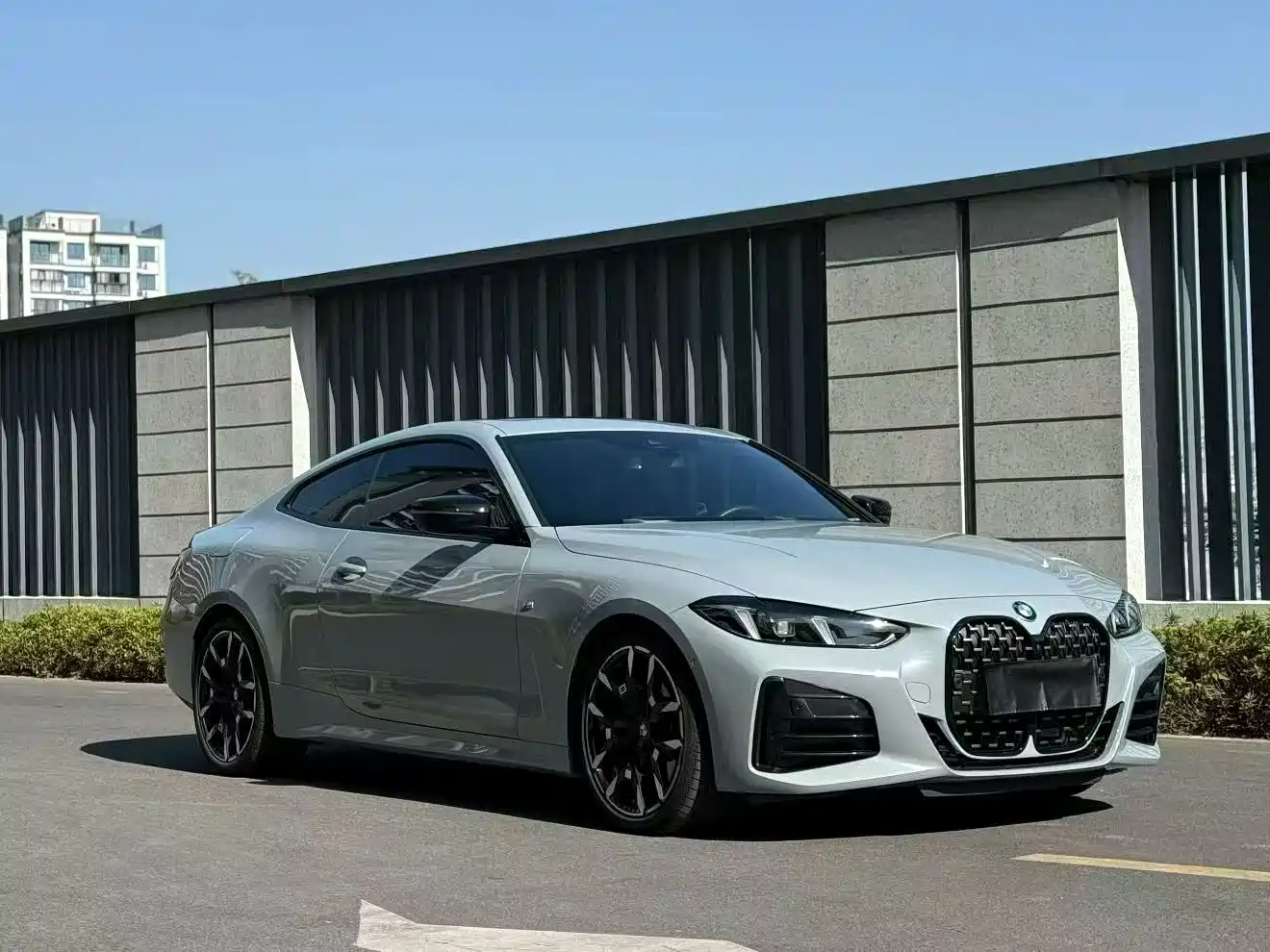 BMW 4 Series 2024 430i M Sport Shadow Edition фото 3