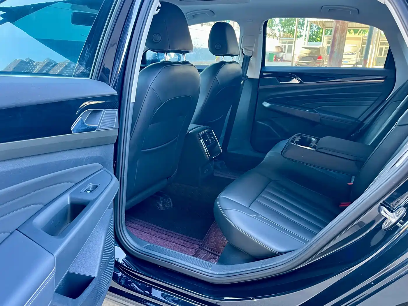 Volkswagen Passat 2019 Model 280TSI Business Edition China VI фото 12