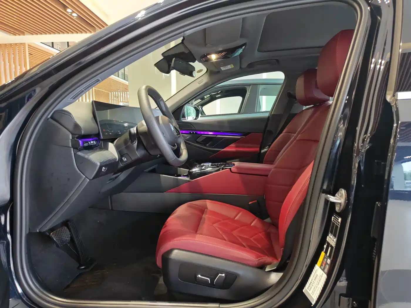 BMW i5 2026 2024 eDrive 35L Luxury Package