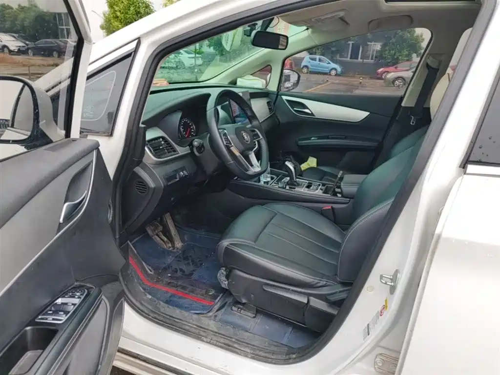BYD Song MAX 2021 Upgrade 1.5T Automatic Luxury Edition 7-Seater фото 16
