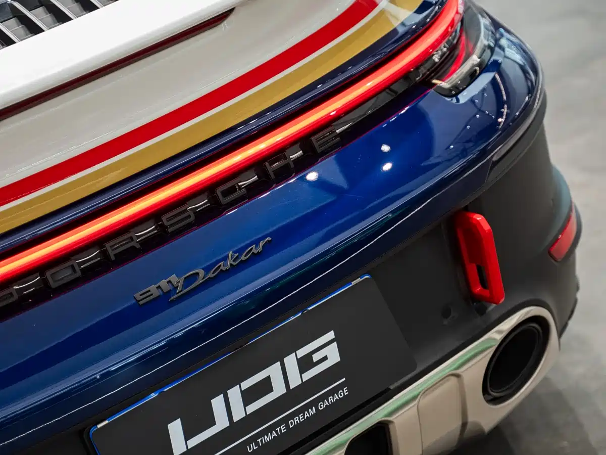 Porsche 911 2023 Dakar 3.0T фото 21