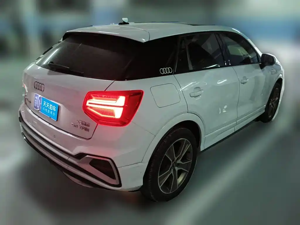 Audi Q2L 2024 2023 35TFSI Fashion Sport