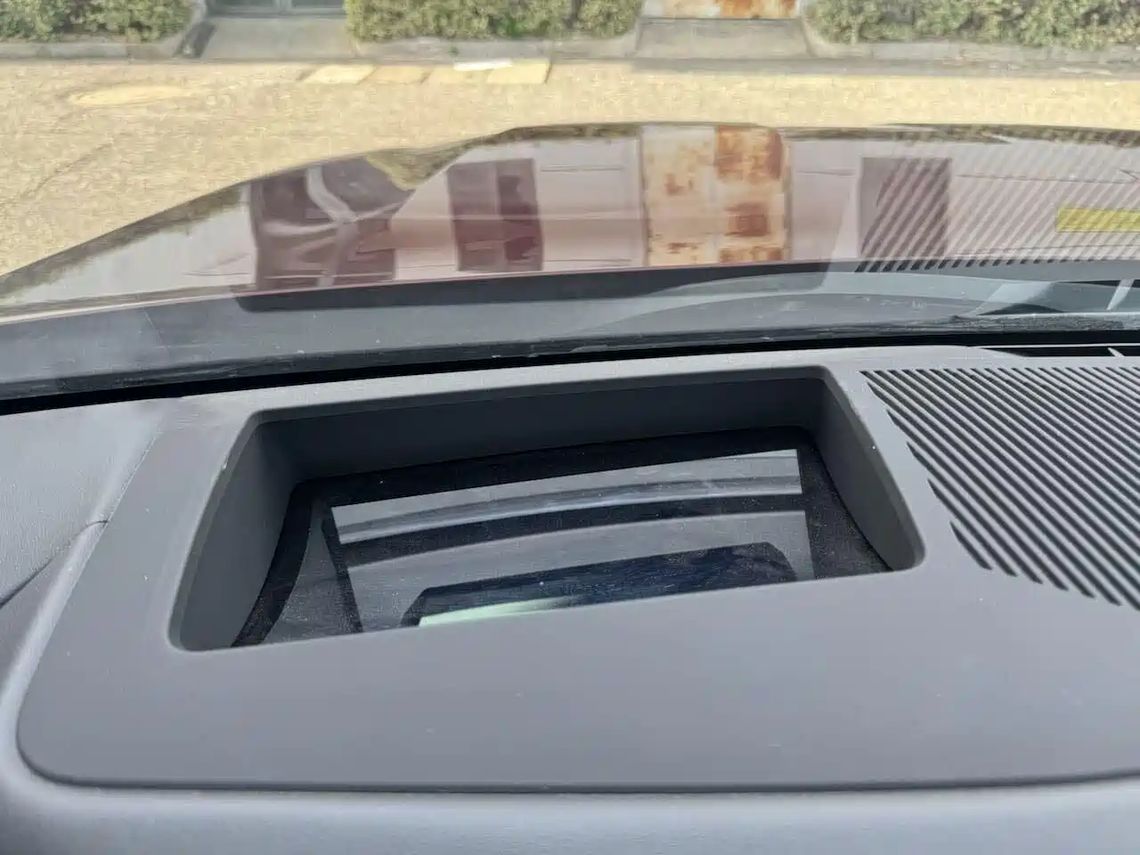 BMW 5 Series 2024 530Li Premium M Sport Package фото 23