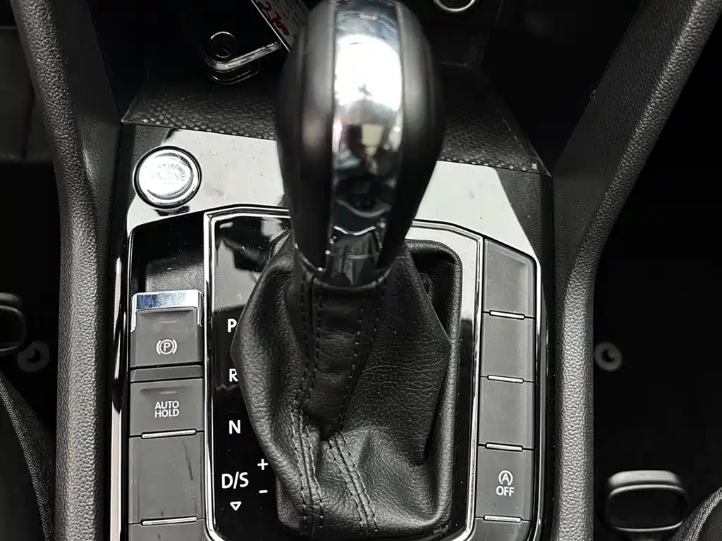 Volkswagen Tharu 2022 280TSI 2WD Comfort фото 13