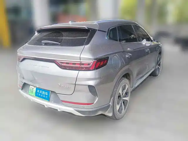 BYD Song PLUS PHEV 2021 EV Premium Model — фото 2