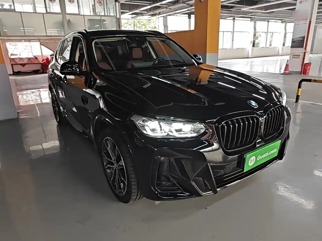 BMW X3 2023 xDrive30i Leading M Night Package фото 4