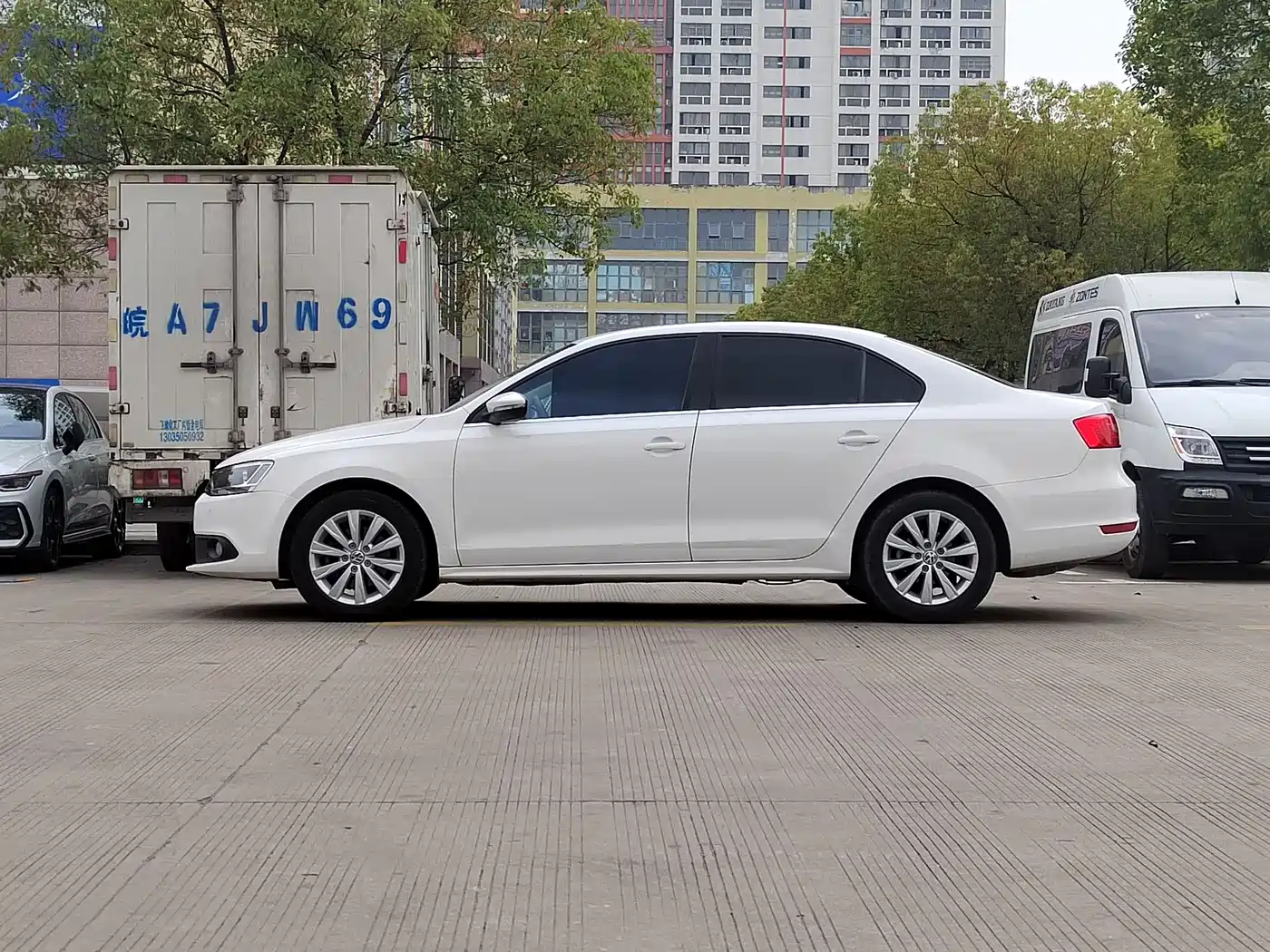 Volkswagen Sagitar 2014 1.4TSI Automatic Luxury фото 8
